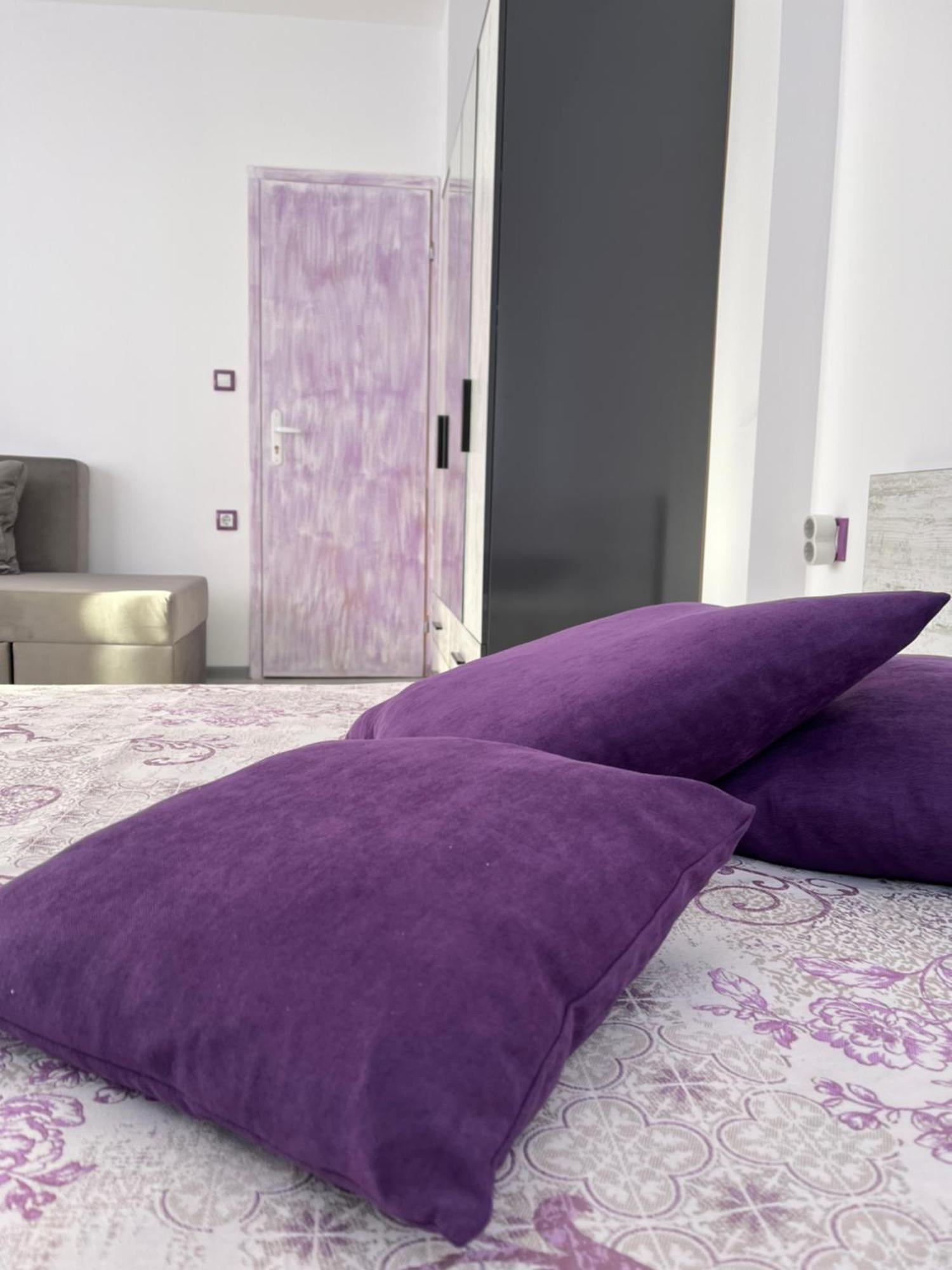 Purple Studios Veliko Turnovo Bagian luar foto