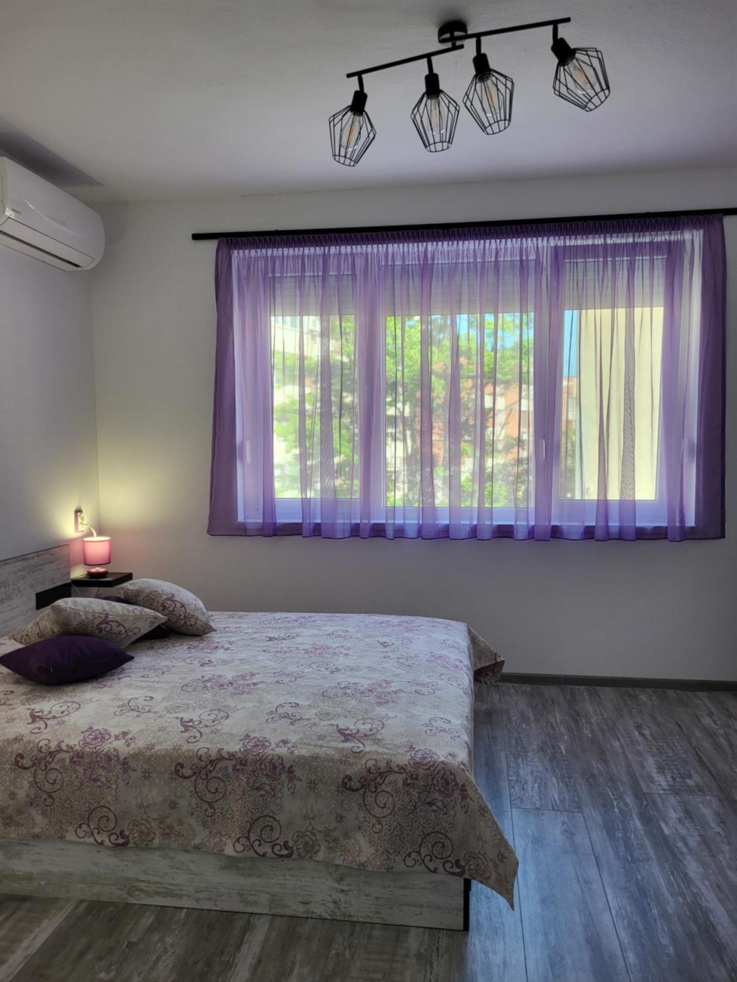 Purple Studios Veliko Turnovo Bagian luar foto