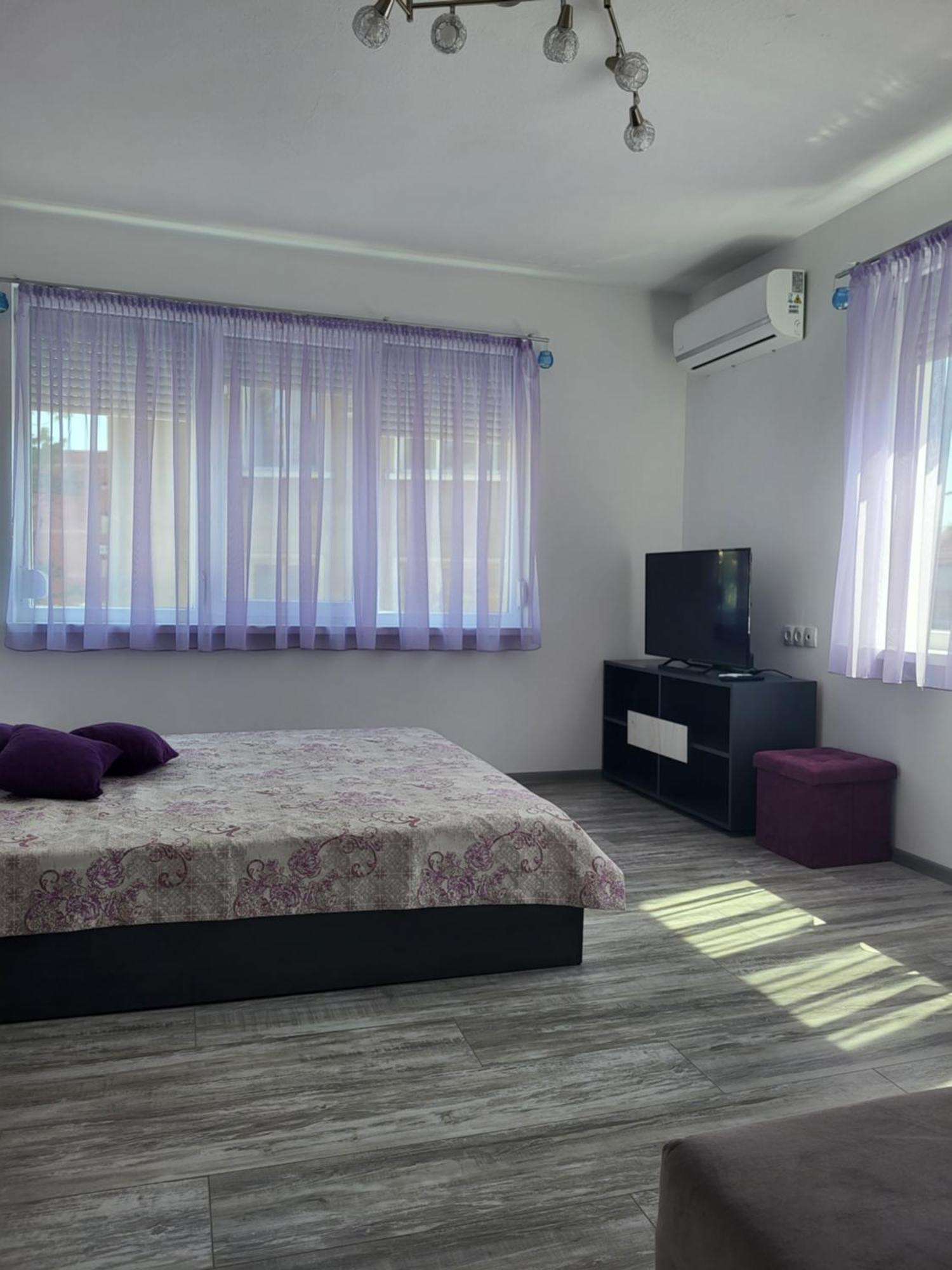 Purple Studios Veliko Turnovo Bagian luar foto